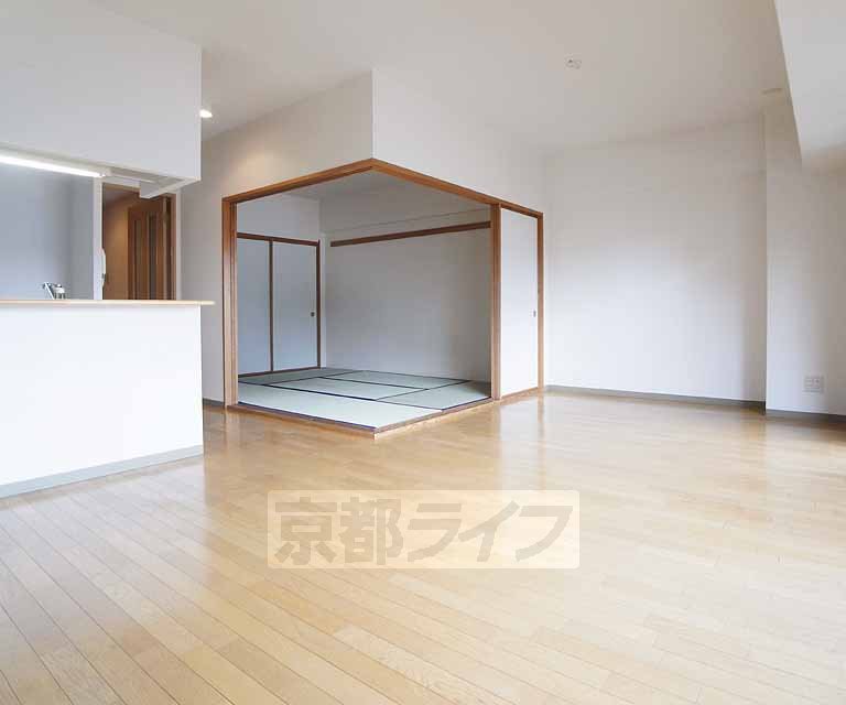 Down Shimogyo-ku Kyoto Kyoto Prefecture Yorozuya-cho, Kawaramachi front