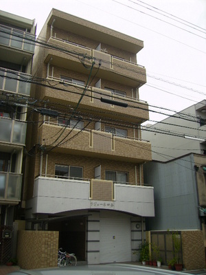 Building appearance. All rooms angle room design.