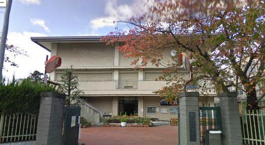 Junior high school. Saiin 762m until junior high school