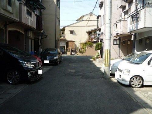 Other Environmental Photo. Frontal road