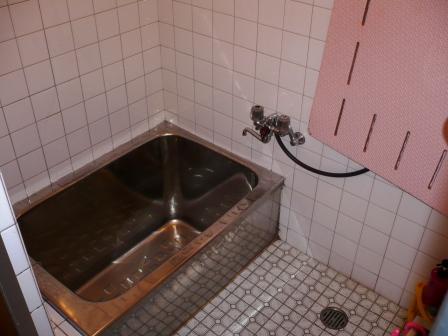 Bathroom. 2013 December Shooting