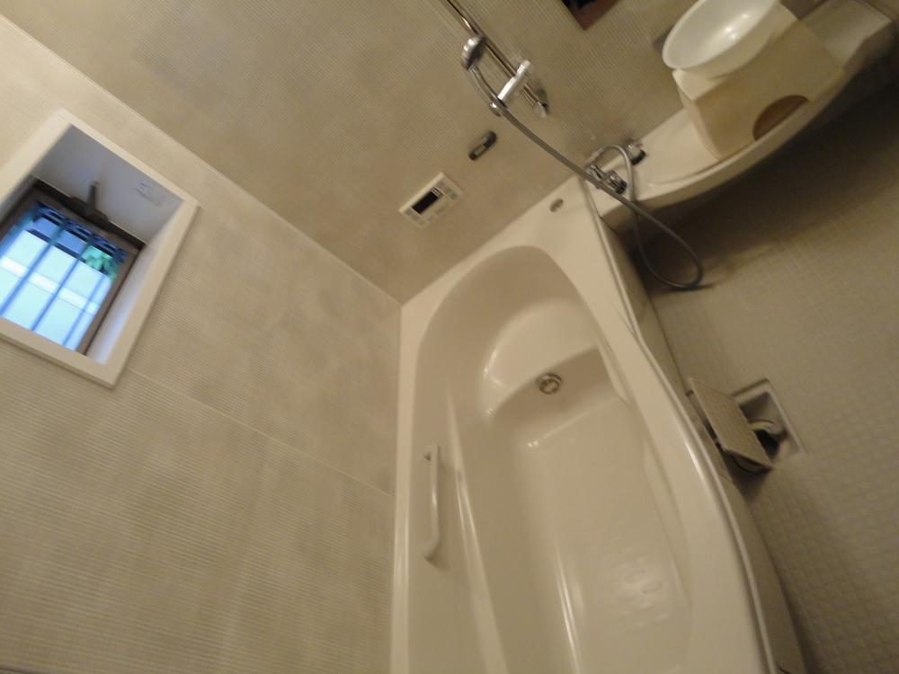 Bathroom. Indoor (September 2013) Shooting