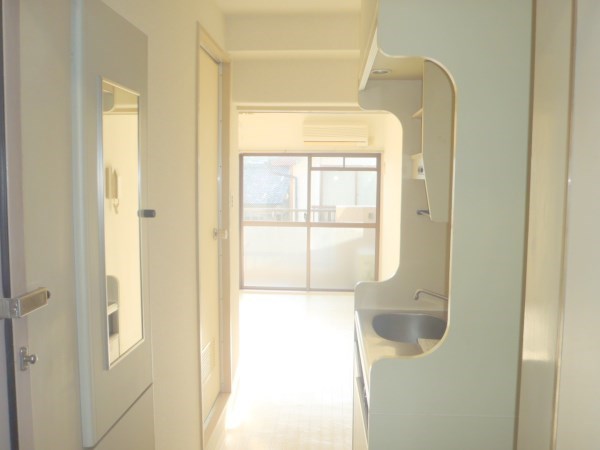 Other room space. It is the room seen from the entrance