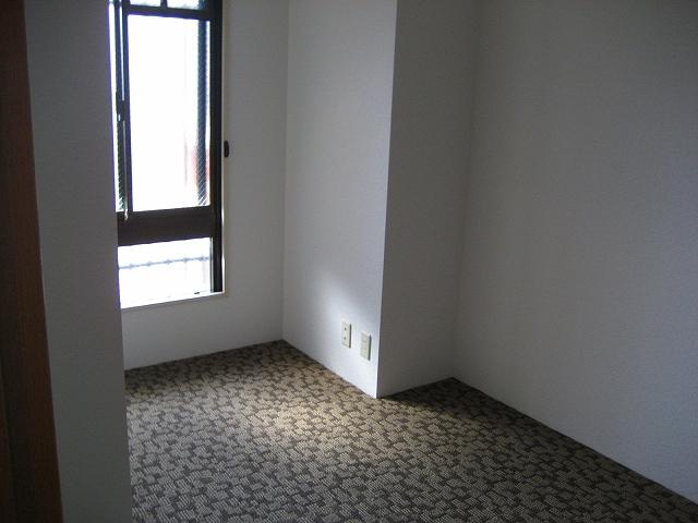 Non-living room. Indoor (September 2013) Shooting