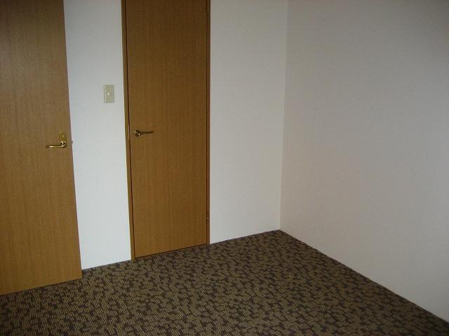 Non-living room. Indoor (September 2013) Shooting