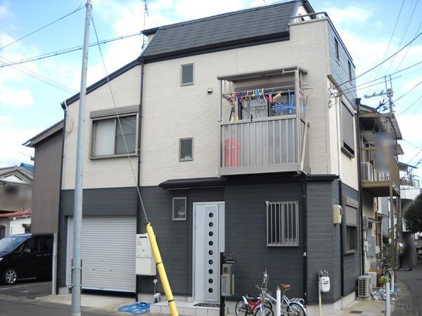 Local appearance photo