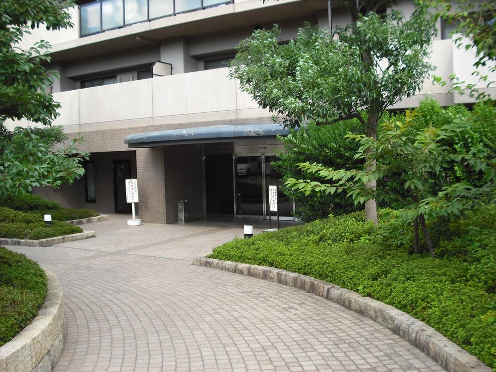 Local appearance photo. local