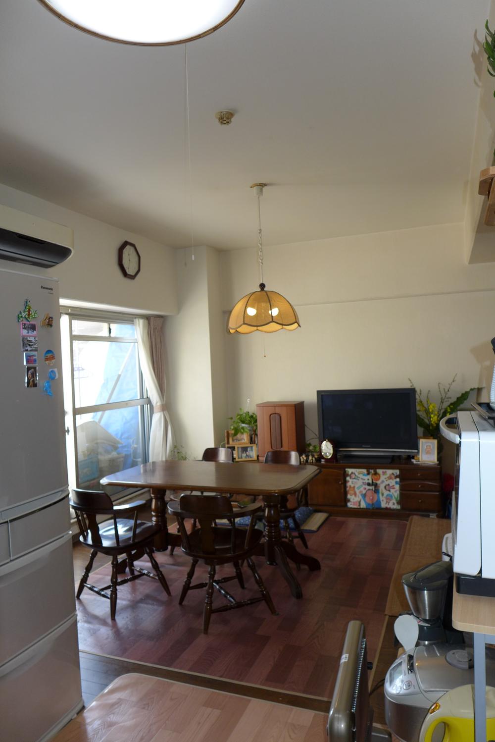 Living. Indoor (12 May 2013) Shooting