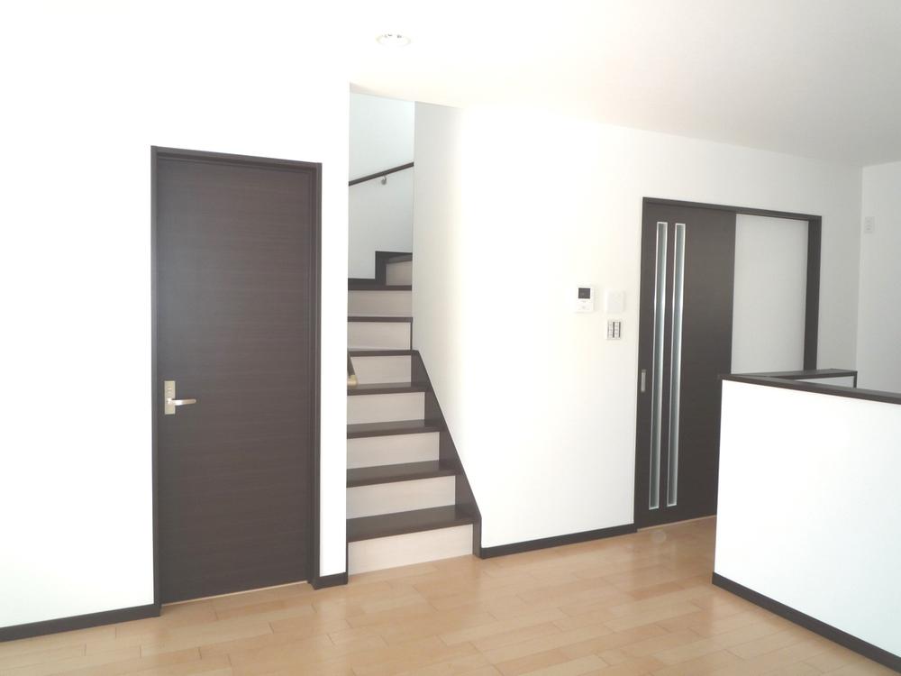 Same specifications photos (living). Same specifications