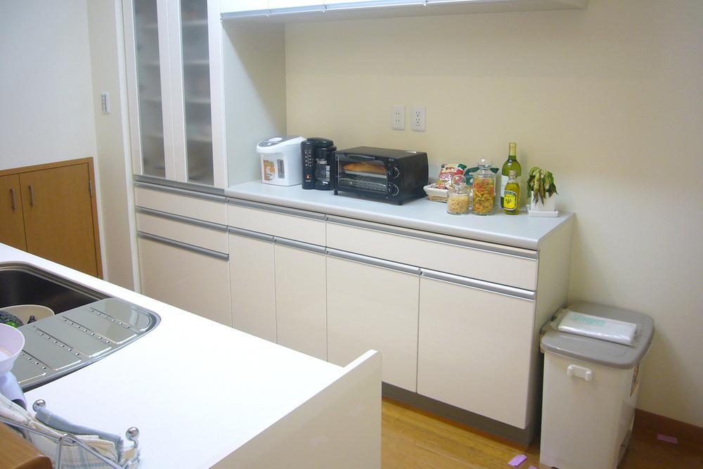 Kitchen. Indoor (10 May 2007) Shooting