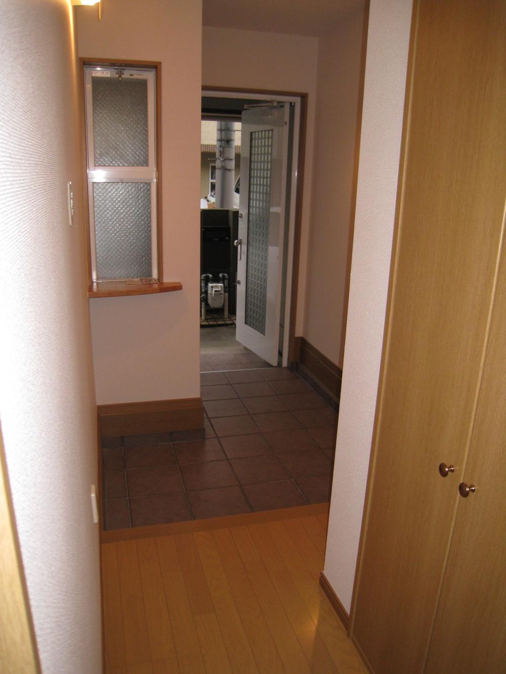 Entrance. Local (February 2013) Shooting