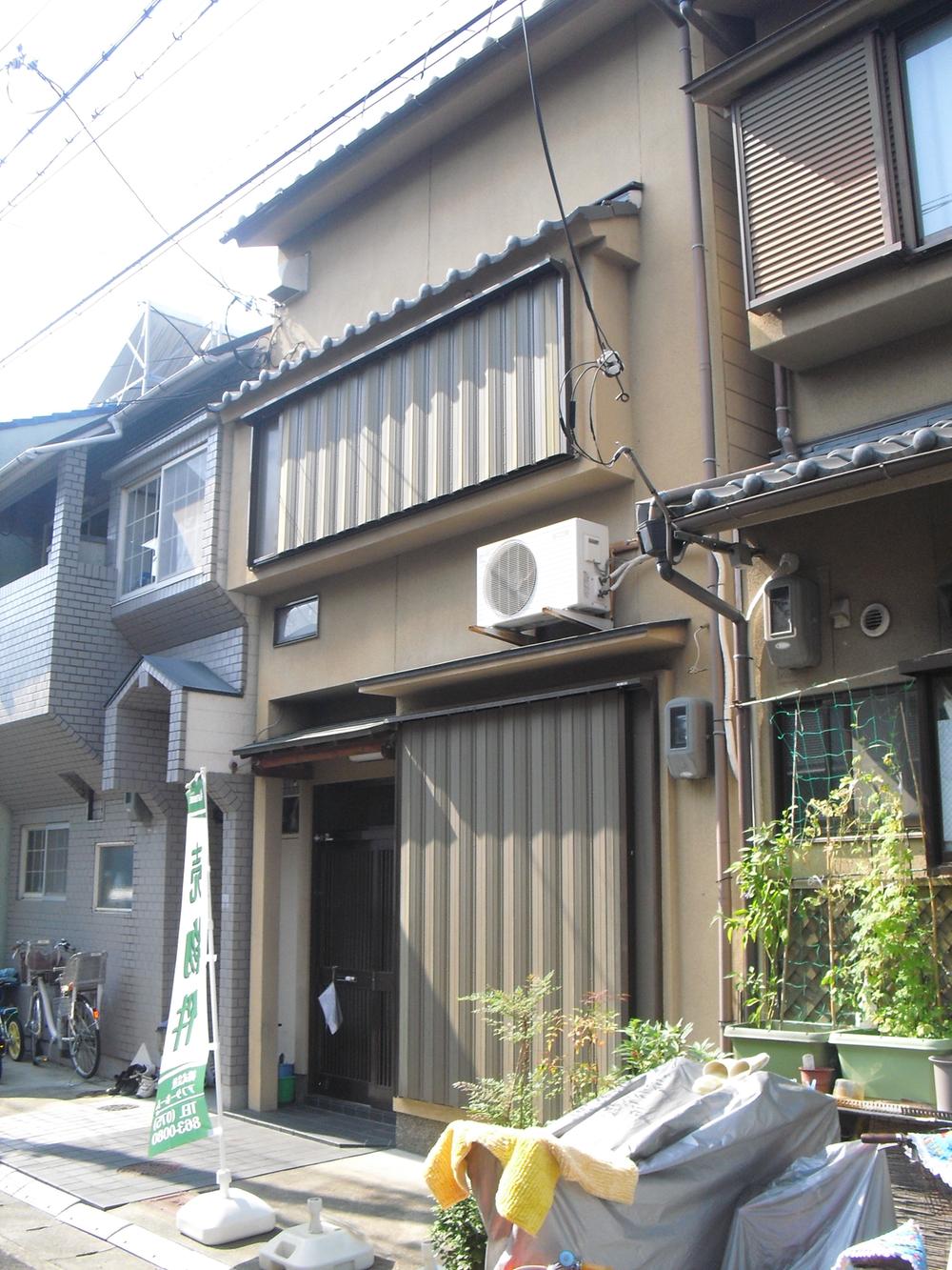 Local appearance photo. Local (February 2013) Shooting