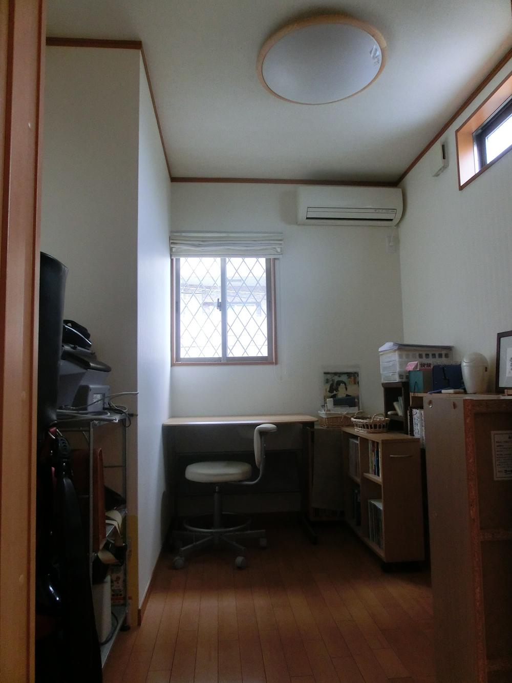 Other local. Hobby rooms