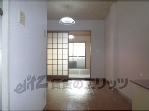 View. Appearance from the front door