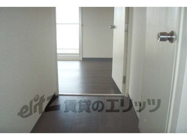 Other room space. Corridor