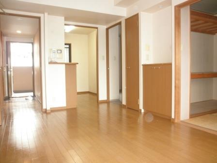 Living. Indoor (10 May 2013) Shooting