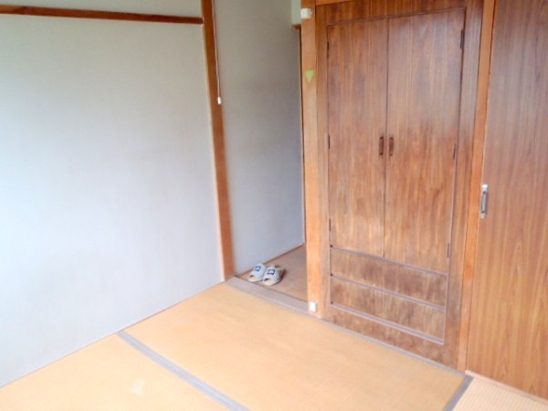 Living and room. Light of the bright sun also contains