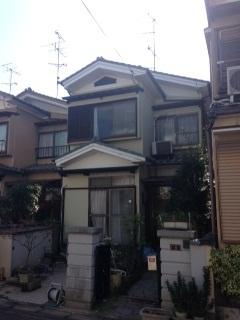 Local appearance photo. Local (11 May 2012) shooting