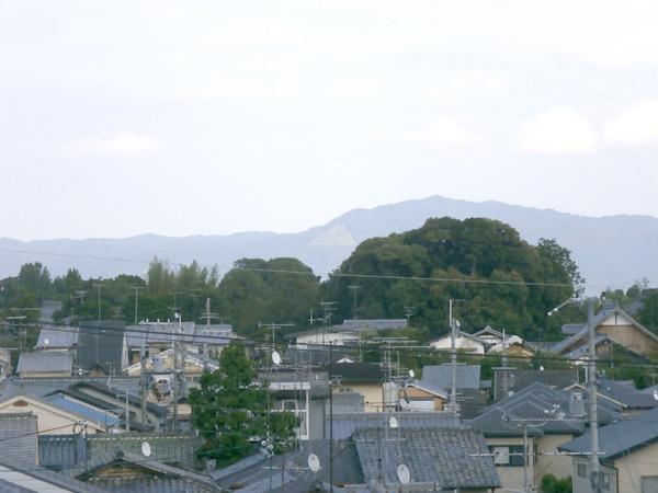 View photos from the dwelling unit