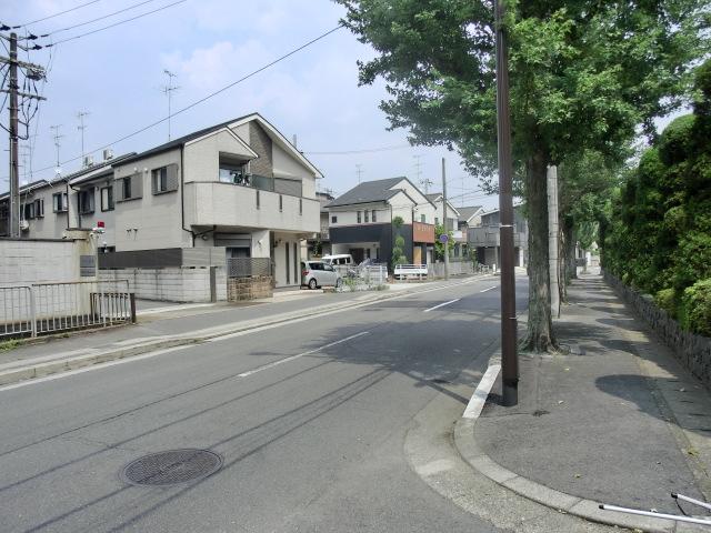 Other local. Local before road (August 2013) Shooting