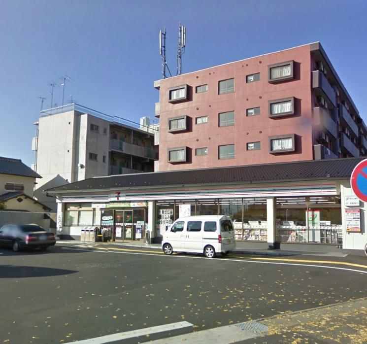 Convenience store. Seven-Eleven