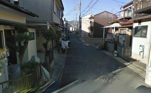 Local photos, including front road. Before the road: width 5m frontage 3.64m