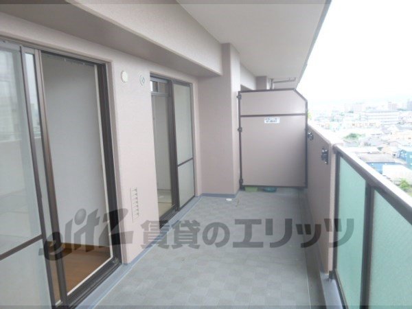 Balcony. Very widely it has led to Western and Japanese-style room.