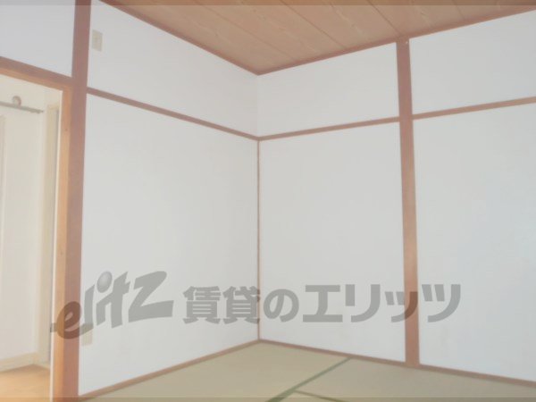 Living and room. 6 is a pledge refreshing Japanese-style