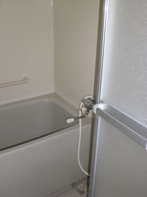 Bath. Questions about property, Contact do not hesitate!