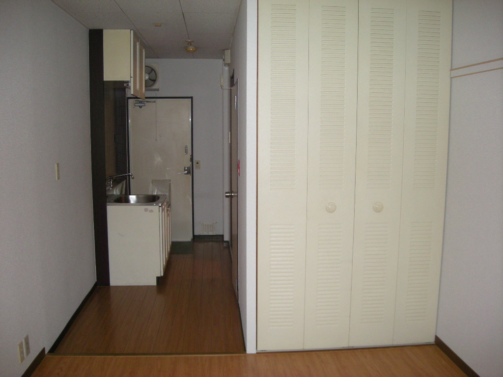 Other room space. Interior