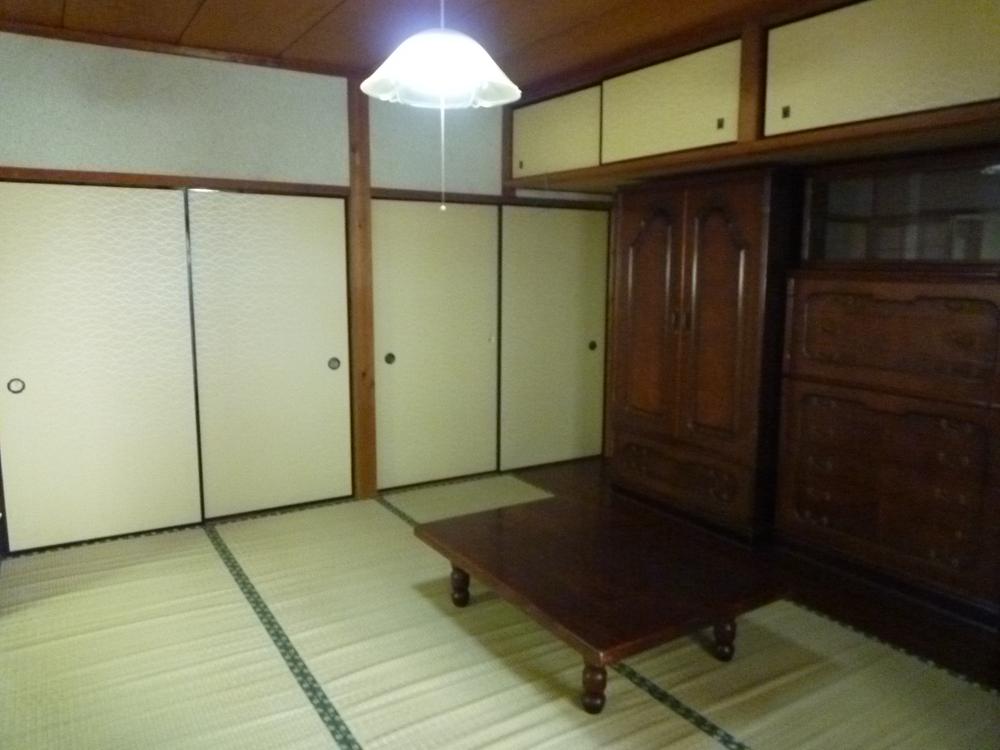 Other introspection. Banquet, etc. in the adjacent room to DK is also possible to open at home.