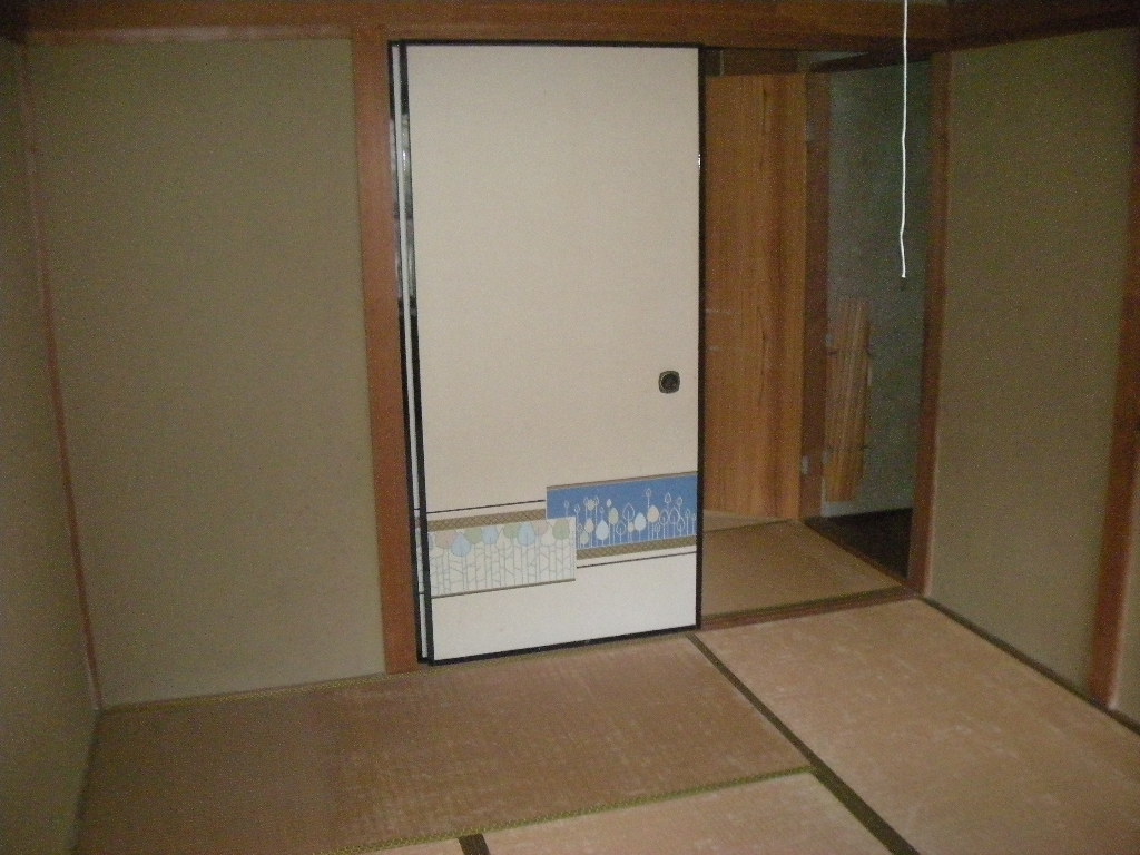 Other room space. Second floor room