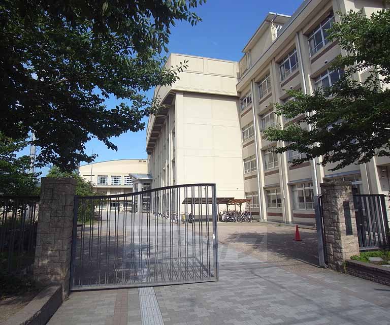 Junior high school. Hanayama 650m until junior high school (junior high school)