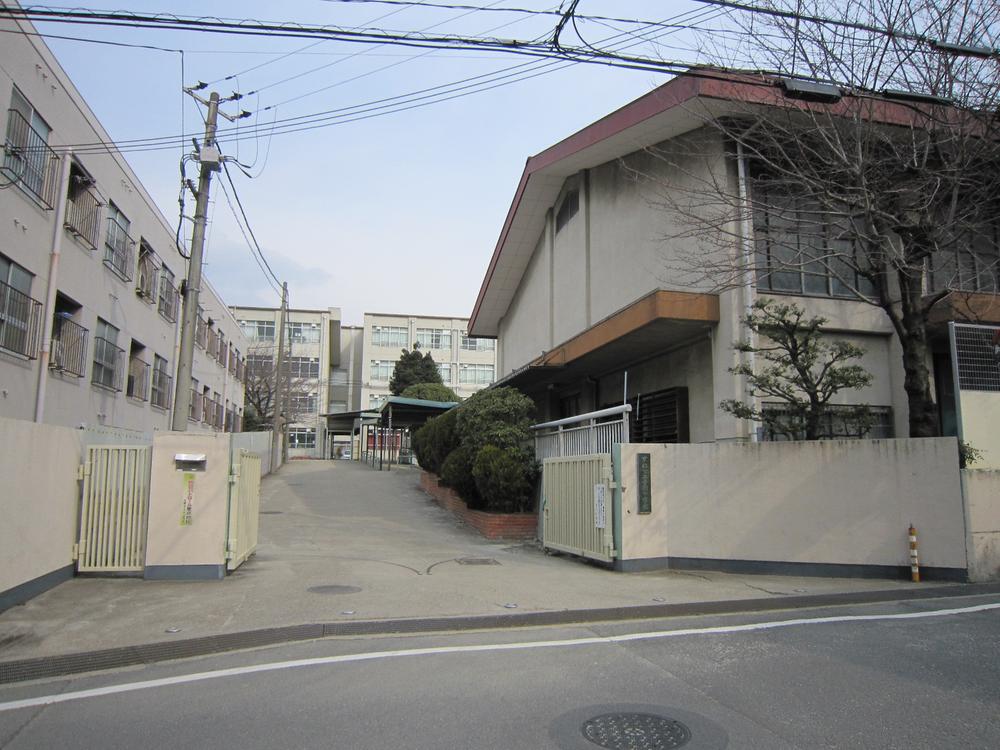 Junior high school. Otowa 1200m until junior high school