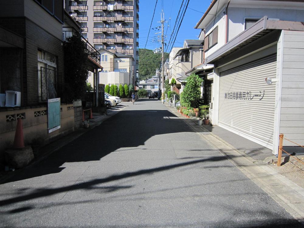 Local photos, including front road. Local (September 2013) Shooting