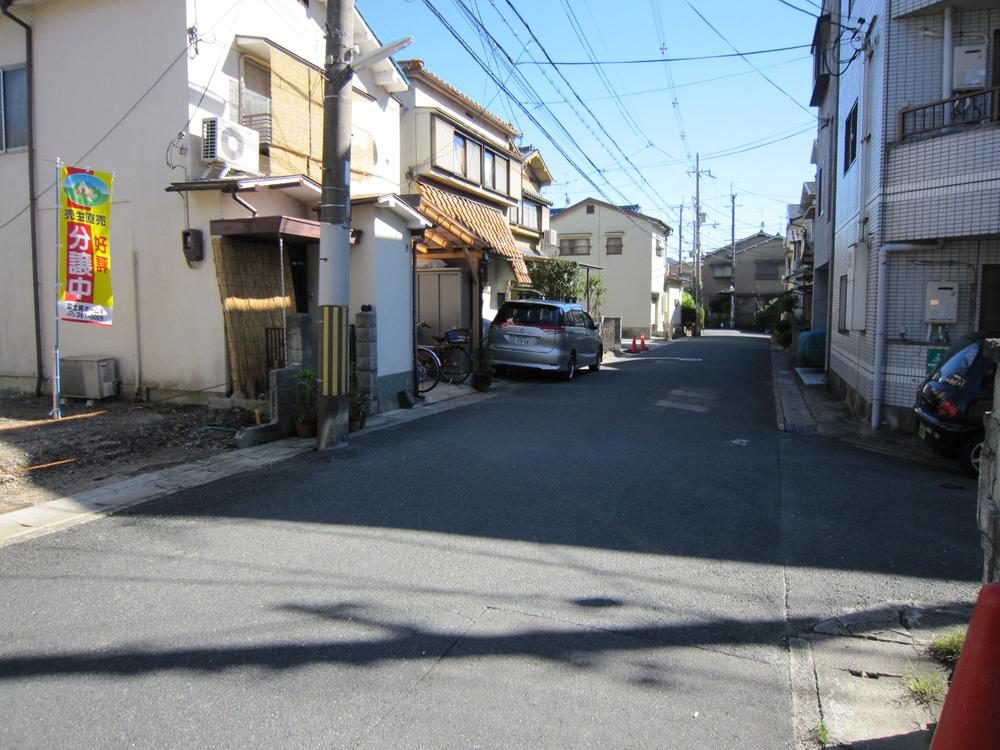 Local photos, including front road. Local (September 2013) Shooting