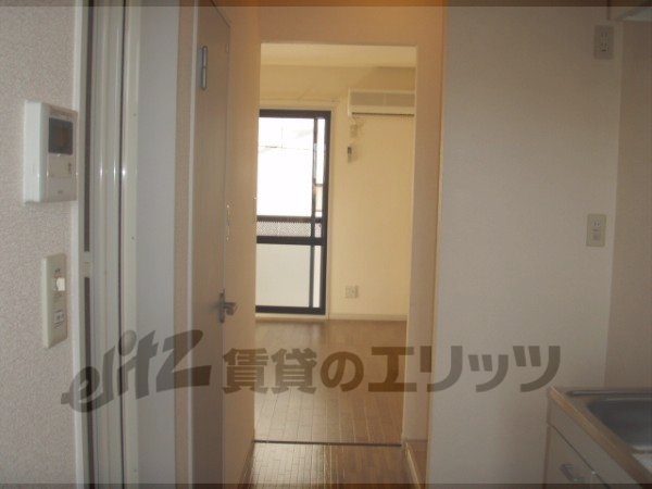 Other room space. Corridor