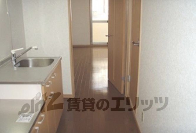 Other room space. Corridor