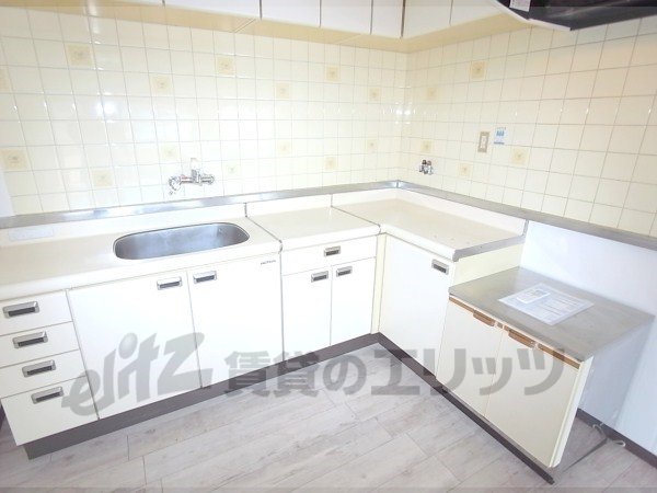 Kitchen. Large kitchen