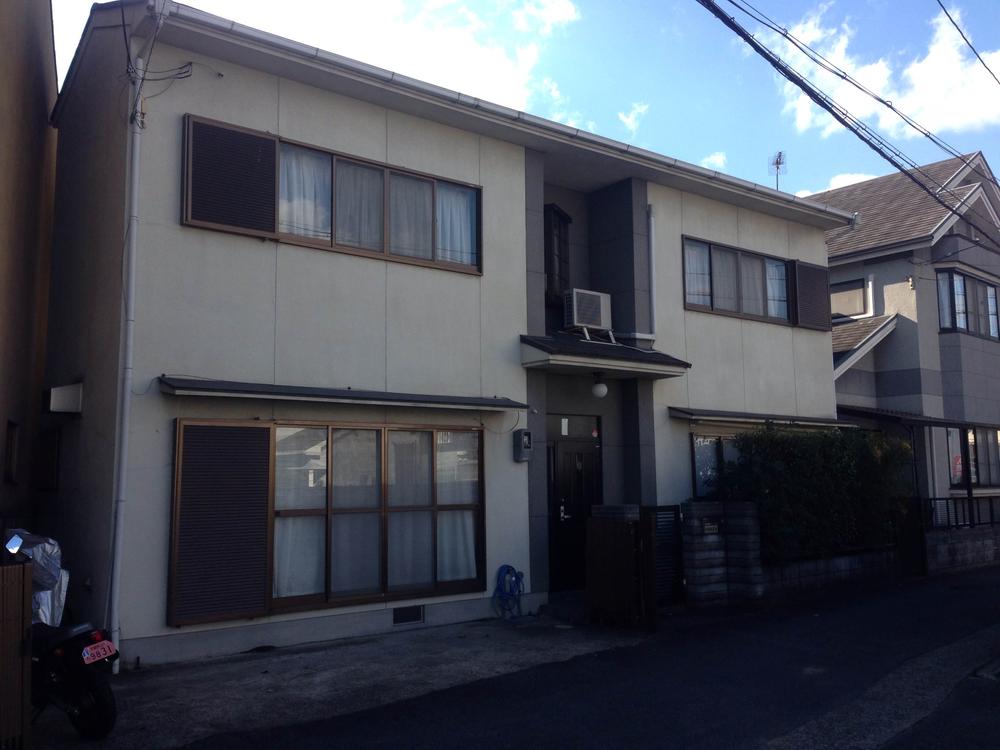 Local appearance photo