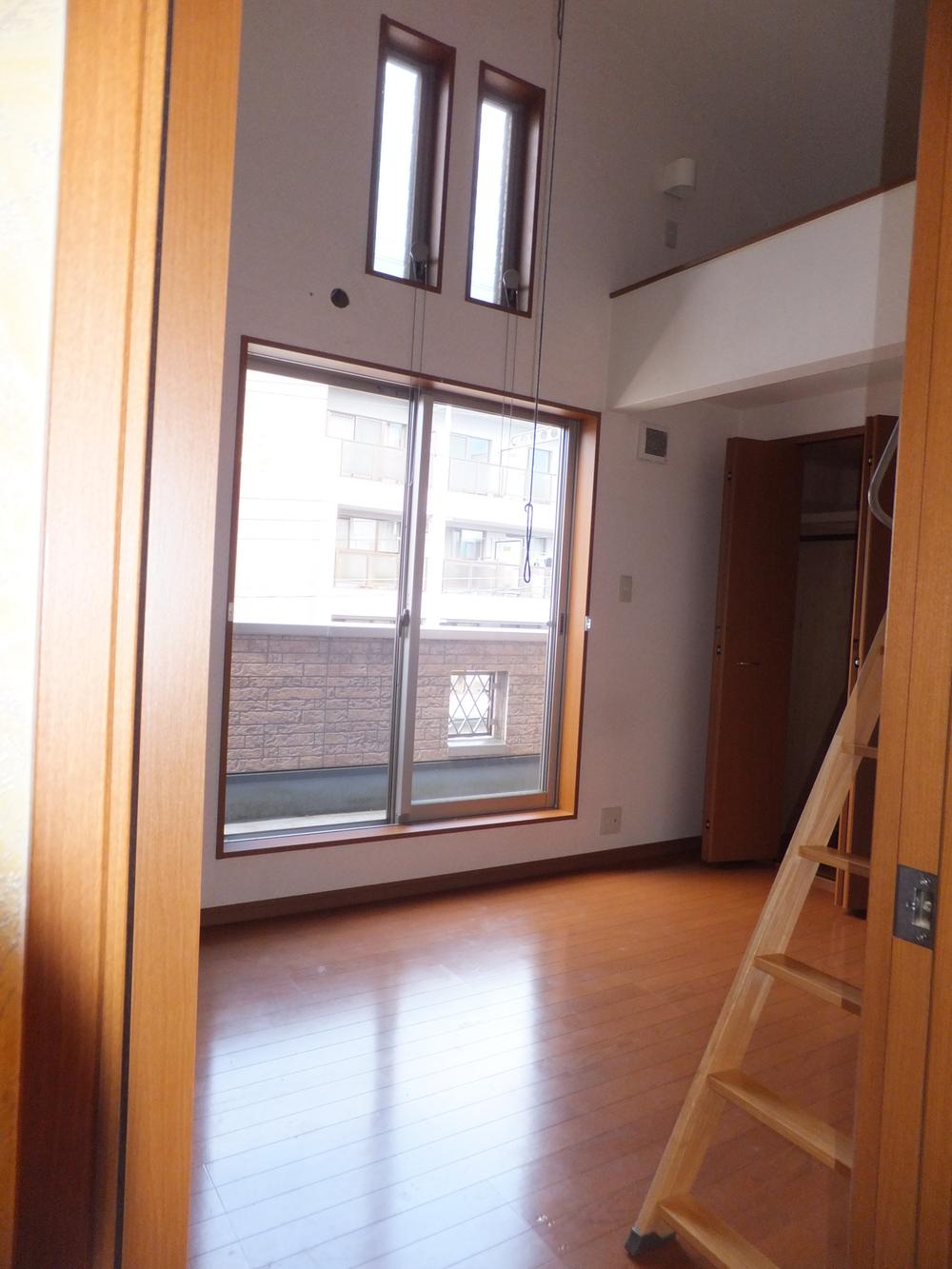 Other introspection. Room (August 2013) Shooting