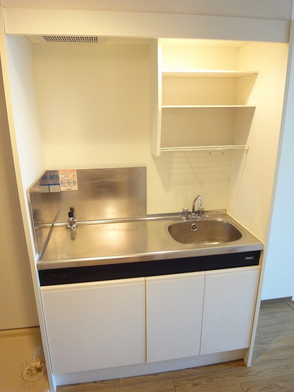 Kitchen. Compact kitchen. Gas stove correspondence