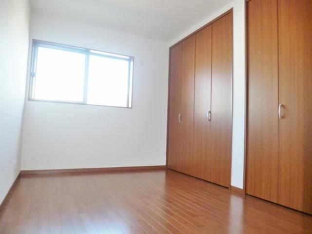 Non-living room. Second floor Western-style 5.66 Pledge