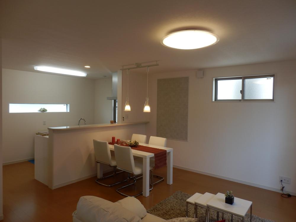 Living. Local (July 2013) Shooting