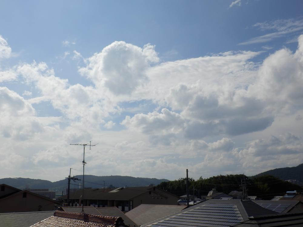 View photos from the dwelling unit. View from the site (July 2013) Shooting