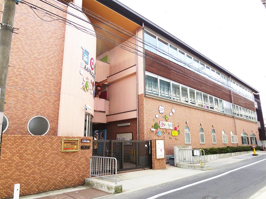 kindergarten ・ Nursery. Man'intera to nursery school 650m