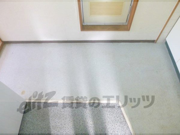 Other room space. Corridor