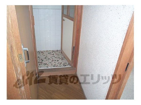 Other room space. Corridor