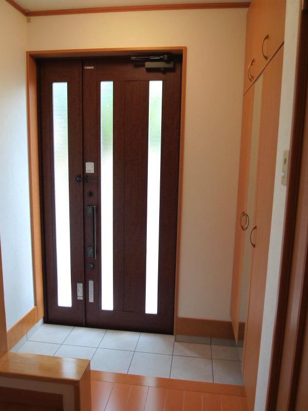 Entrance. Indoor (10 May 2013) Shooting