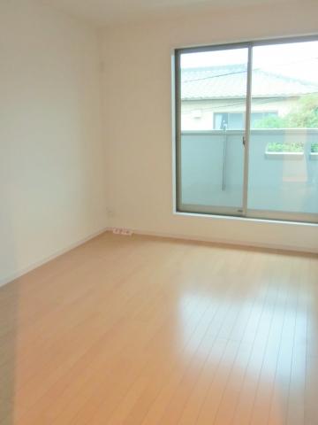 Non-living room. Second floor Western-style 6 Pledge